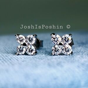 0.8ctw Square Moissanite Stud Earrings In Sterling Silver